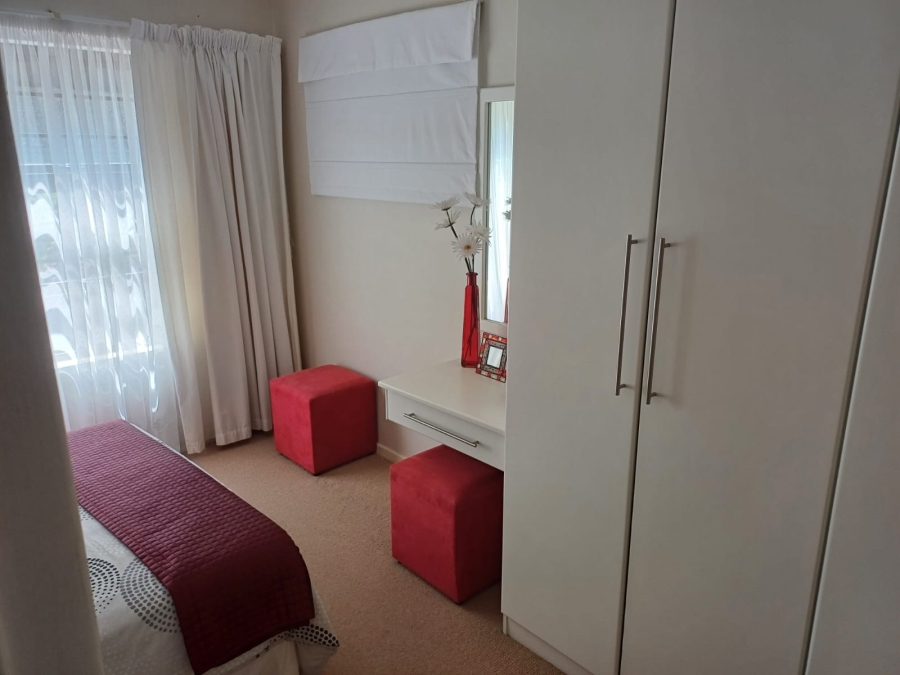 4 Bedroom Property for Sale in Gonubie Eastern Cape